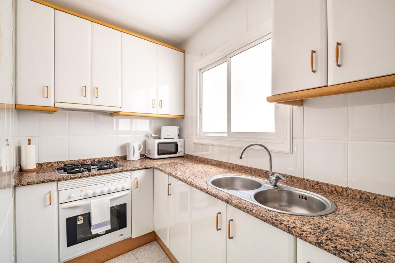 Barca 1 Apartment ซานต์อาเตรียเดเบซอซ ภายนอก รูปภาพ