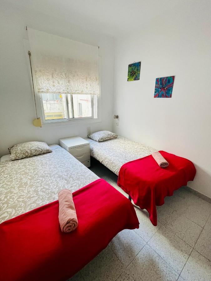 Barca 1 Apartment ซานต์อาเตรียเดเบซอซ ภายนอก รูปภาพ