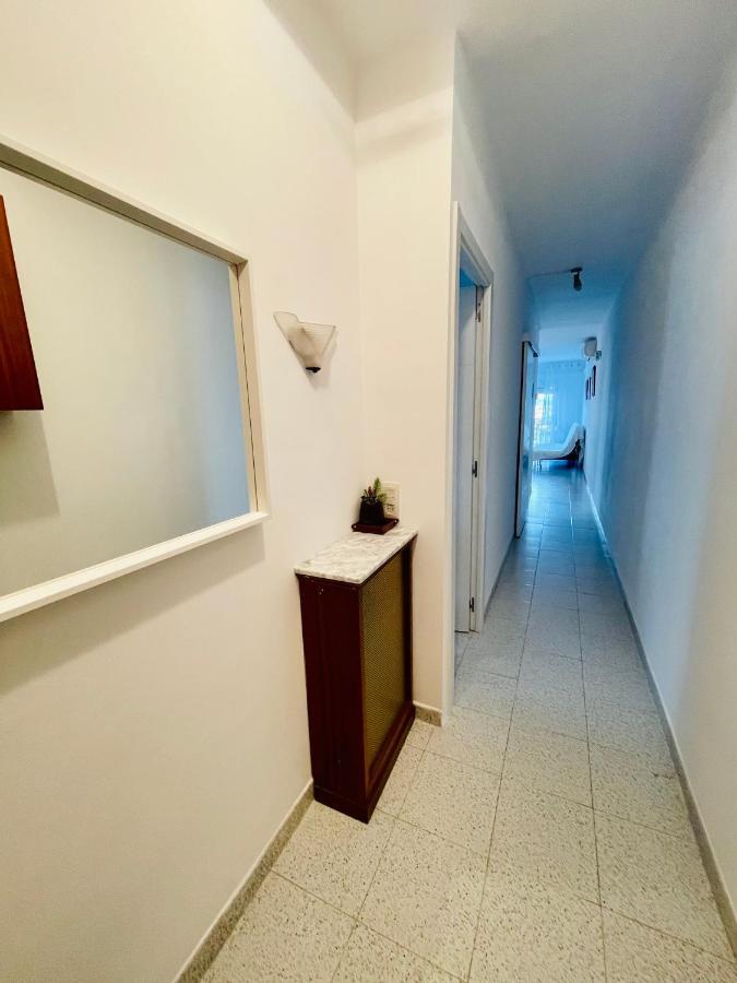 Barca 1 Apartment ซานต์อาเตรียเดเบซอซ ภายนอก รูปภาพ
