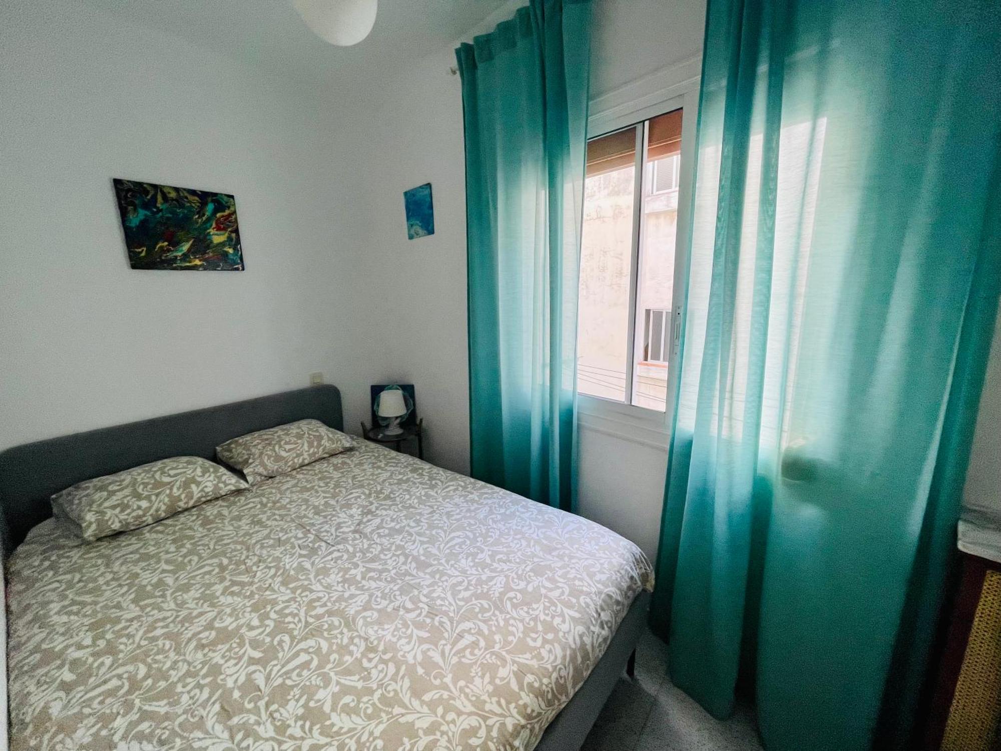 Barca 1 Apartment ซานต์อาเตรียเดเบซอซ ภายนอก รูปภาพ